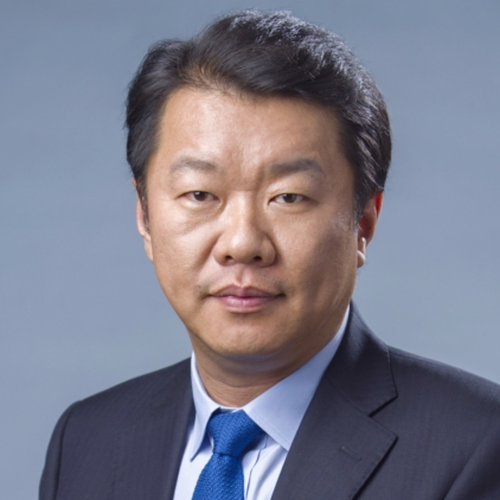 Lijun Cao (Equity Partner at Zhong Lun Law Firm)